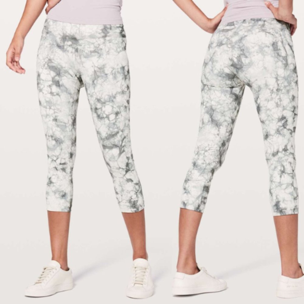 Lululemon Wunder Under Crop Hi-Rise Leggings